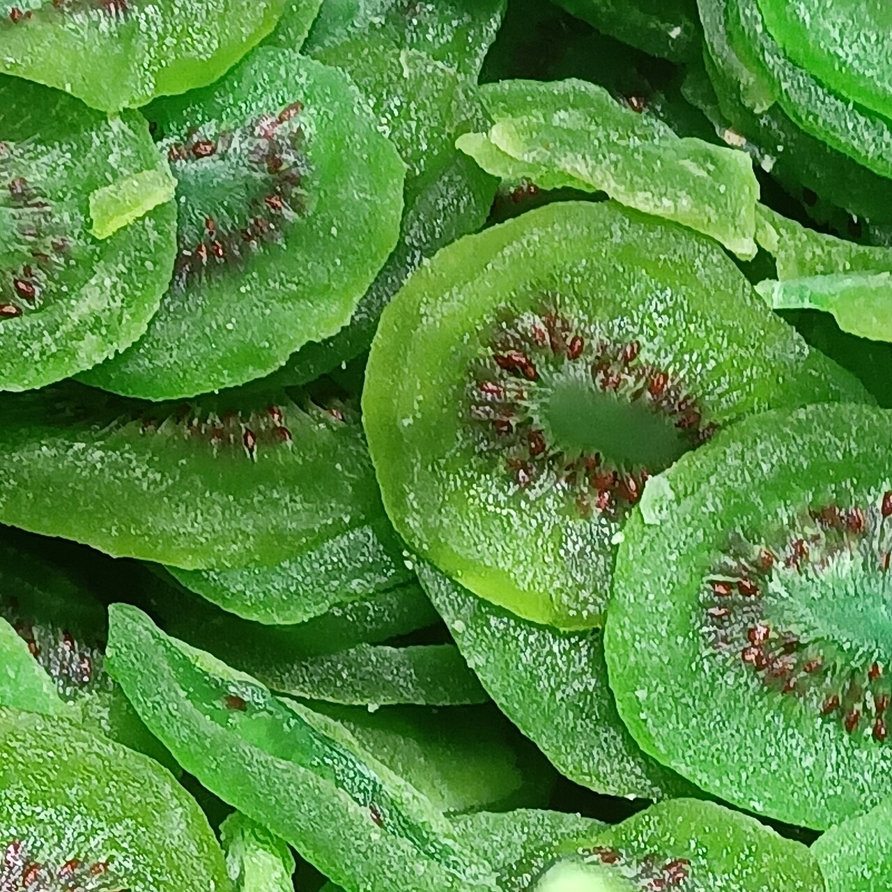 Dried kiwi fruit slices